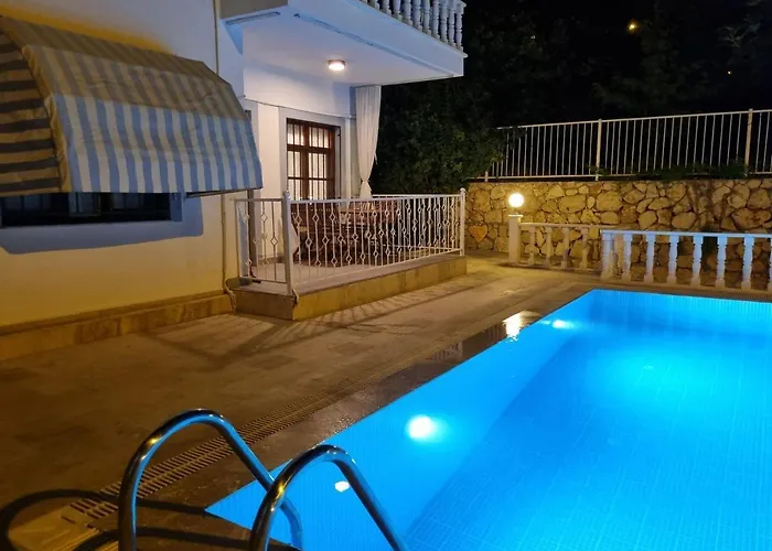 Centre Bijou - Walk To Town And Apartment Kalkan