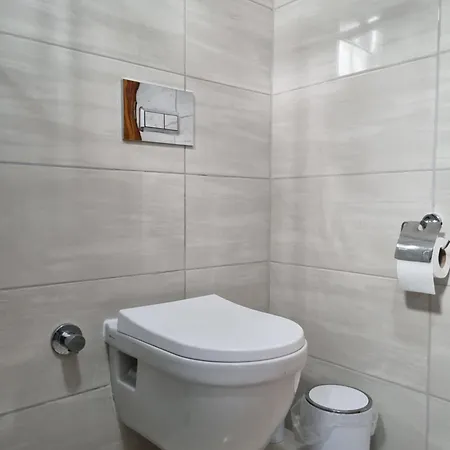 Apartment Centre Bijou - Walk To Town And