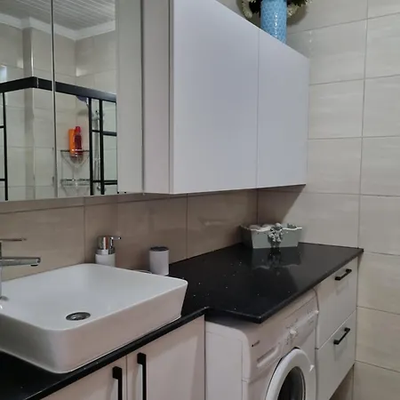 Apartment Centre Bijou - Walk To Town And